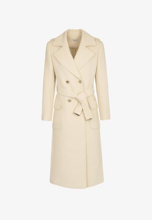 Cremfarbener, doppelt knöpfbarer Mantel mit tailliertem Schnitt, großen Klappen, zwei Fronttaschen, Stoffgürtel und silberfarbenen Hardware-Akzenten.