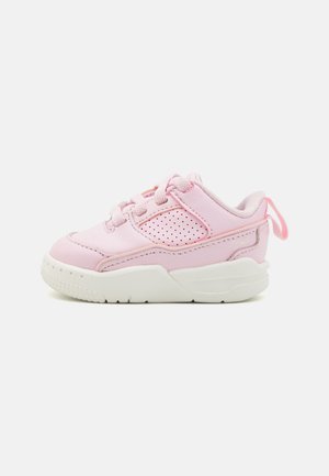 Jordan JORDAN FLIGHT COURT UNISEX - Sneaker low - pink foam/sail/muslin