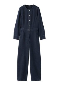 Mono vaquero en azul oscuro, con cuello redondo, mangas largas, botones delanteros y cintura ajustada con bolsillos laterales.