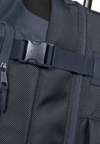 Eastpak TRANVERZ CNNCT M - Trolley - CNNCT Marine
