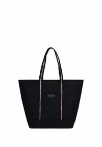 Zwarte tote bag met twee lange banden, met een gladde textuur, voorvak en metalen accenten langs de banden.