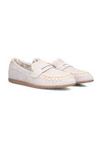 Lichtbeige suède loafers met decoratieve franjes, gestikte accenten en een rubberen zool; met een gemêleerde voering.