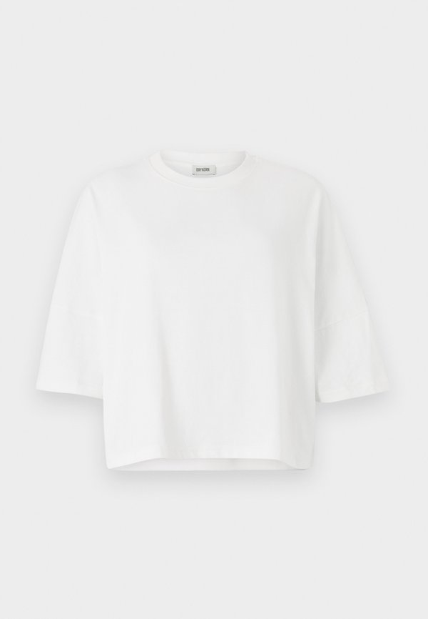 KUSIA - Basic T-shirt3