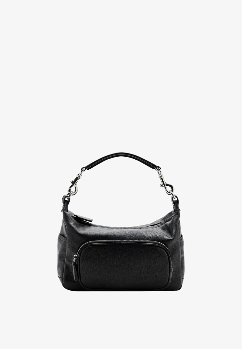 Sac à bandoulière en cuir noir avec poignée supérieure et poche zippée à l'avant sur fond blanc.