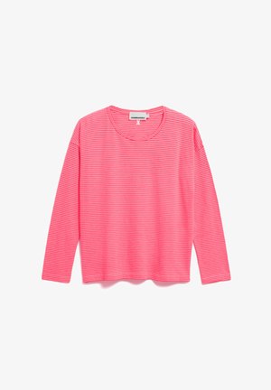 Langarmshirt in leuchtendem Pink mit weißen Streifen, aus weichem Stoff, mit Rundhalsausschnitt und lockerer Passform. Etikett am Halsausschnitt sichtbar.