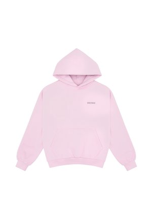 Sweat à capuche rose clair avec poche kangourou à l'avant, manches longues et petit logo texte sur la poitrine gauche.
