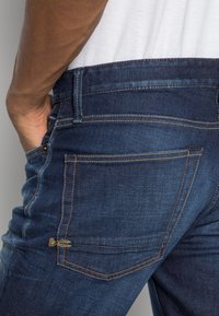 Denham RAZOR  - Calças de ganga justas - blue