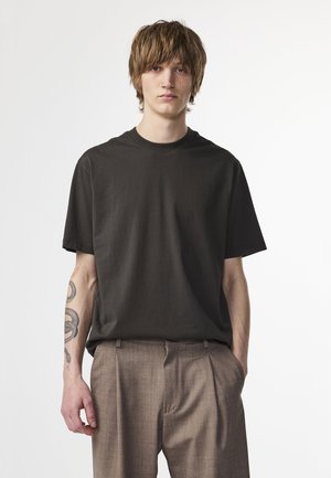 NN.07 ADAM  - T-shirts basic - dark army