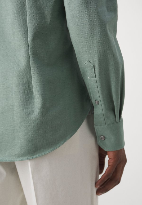 SOLID SLIM - Shirt - dark forest3