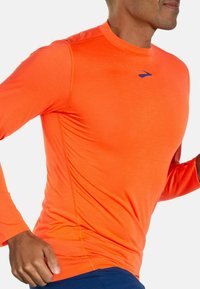 Brooks HIGH POINT - Maglietta a manica lunga - bright orange