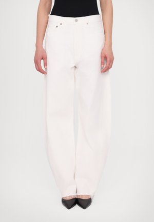 Agolde LUNA PIECED - Džínsy voľného strihu - white