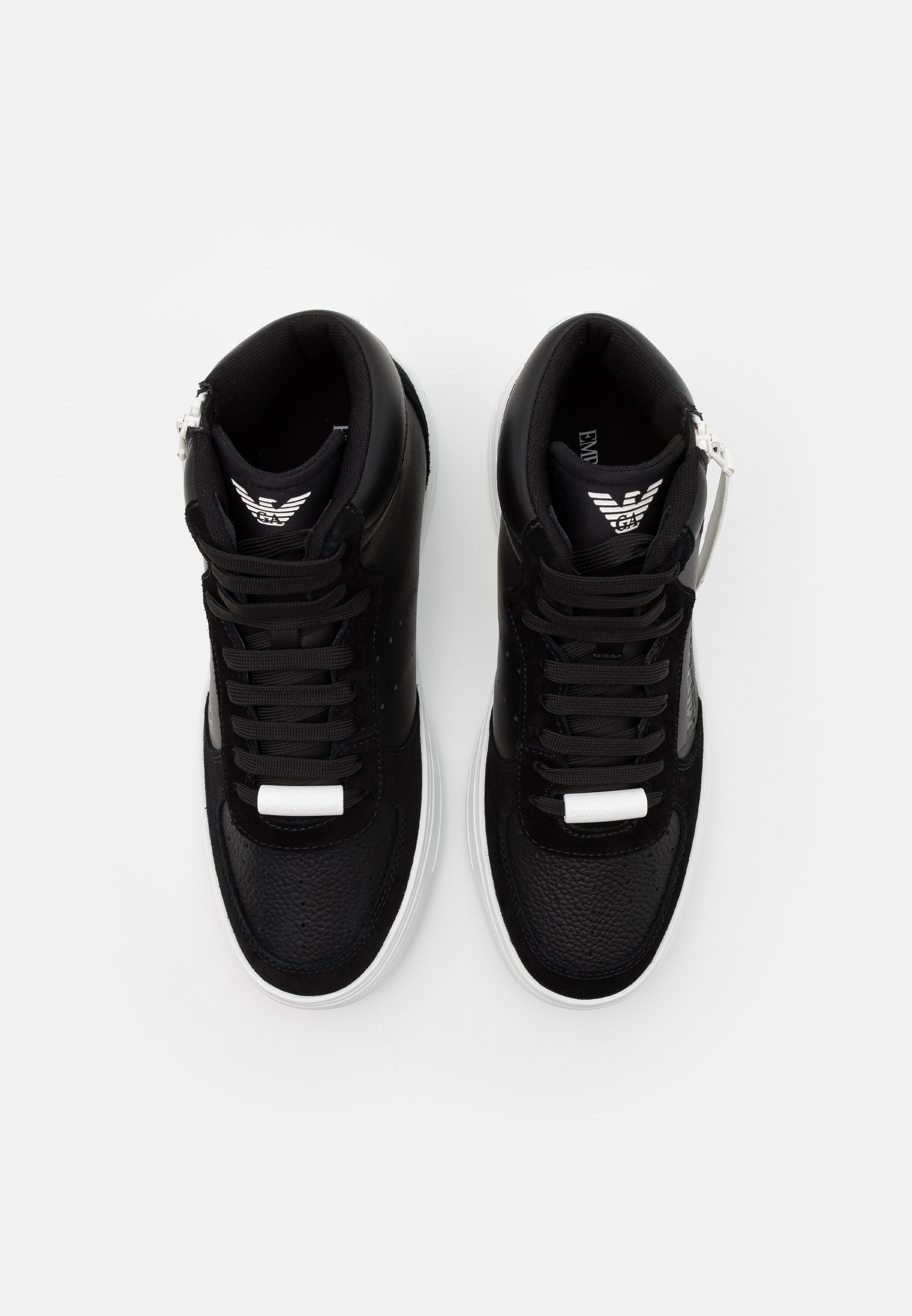 chaussure montante armani jordan