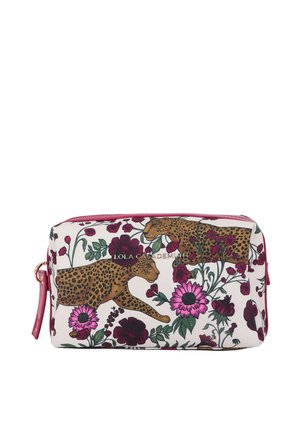 Bolsa de maquillaje rectangular con cremallera rosa, decorada con dos leopardos y flores de color fucsia oscuro y púrpura sobre un fondo claro.