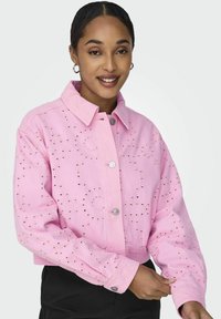 ONLY ONLELENA SHORT - Chaqueta vaquera - begonia pink