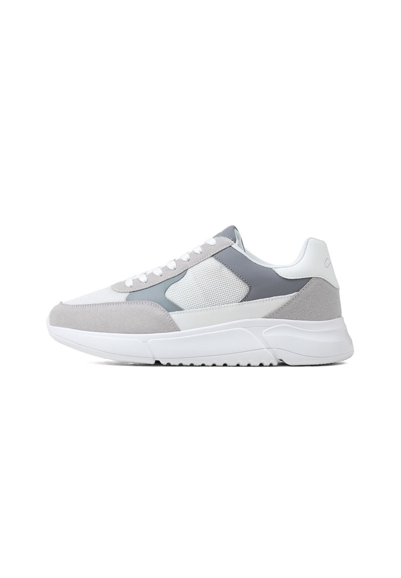 CLOSURE London PREMIUM MESH RUNNER 2.0 - Trainers - white/grey/white ...