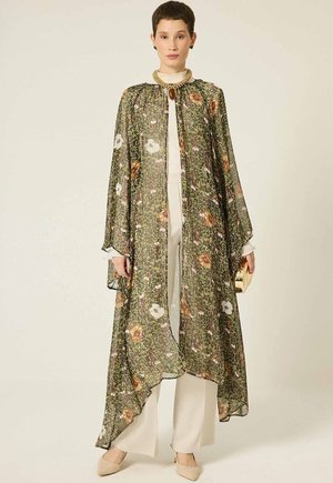 Touché Privé, CHIFFON MAXI KIMONO - Veste légère - green
