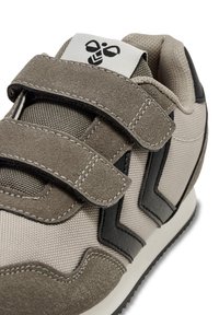 Hummel RELFEX DOUBLE - Sneakers laag - dark brown