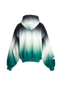 Sudadera con capucha que presenta un diseño ombré de negro a verde azulado, hecha de una tela suave con puños y cinturilla acanalados.