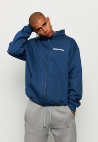 Multiply Apparel Tröja med dragkedja - dark denim