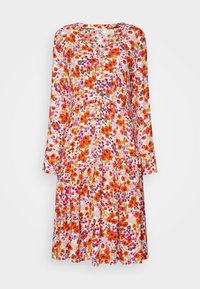 Květinové šaty s dlouhými rukávy, se směsí červených, oranžových a fialových květů na bílém pozadí. Ke kolenům, volný střih, výstřih do V.