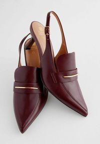 Next Pumps - mottled red