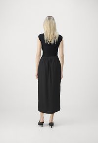 GAP PULL ON SKIRT - Fustă maxi - black