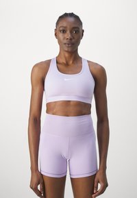 Nike Performance BRA - Vidutiniškai krūtinę prilaikanti sportinė liemenėlė - violet mist