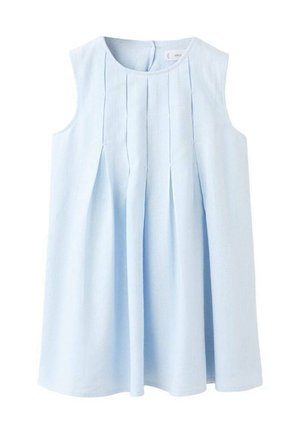 Vestito azzurro chiaro senza maniche per bambino piccolo con scollo rotondo e pieghe verticali frontali, realizzato in tessuto morbido e leggero.
