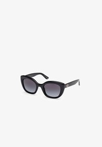 Guess Lunettes de soleil shiny black gradient smoke/noir Zalando