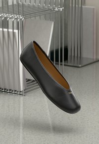 HOUSTON FLAT - Klassischer Ballerina - black