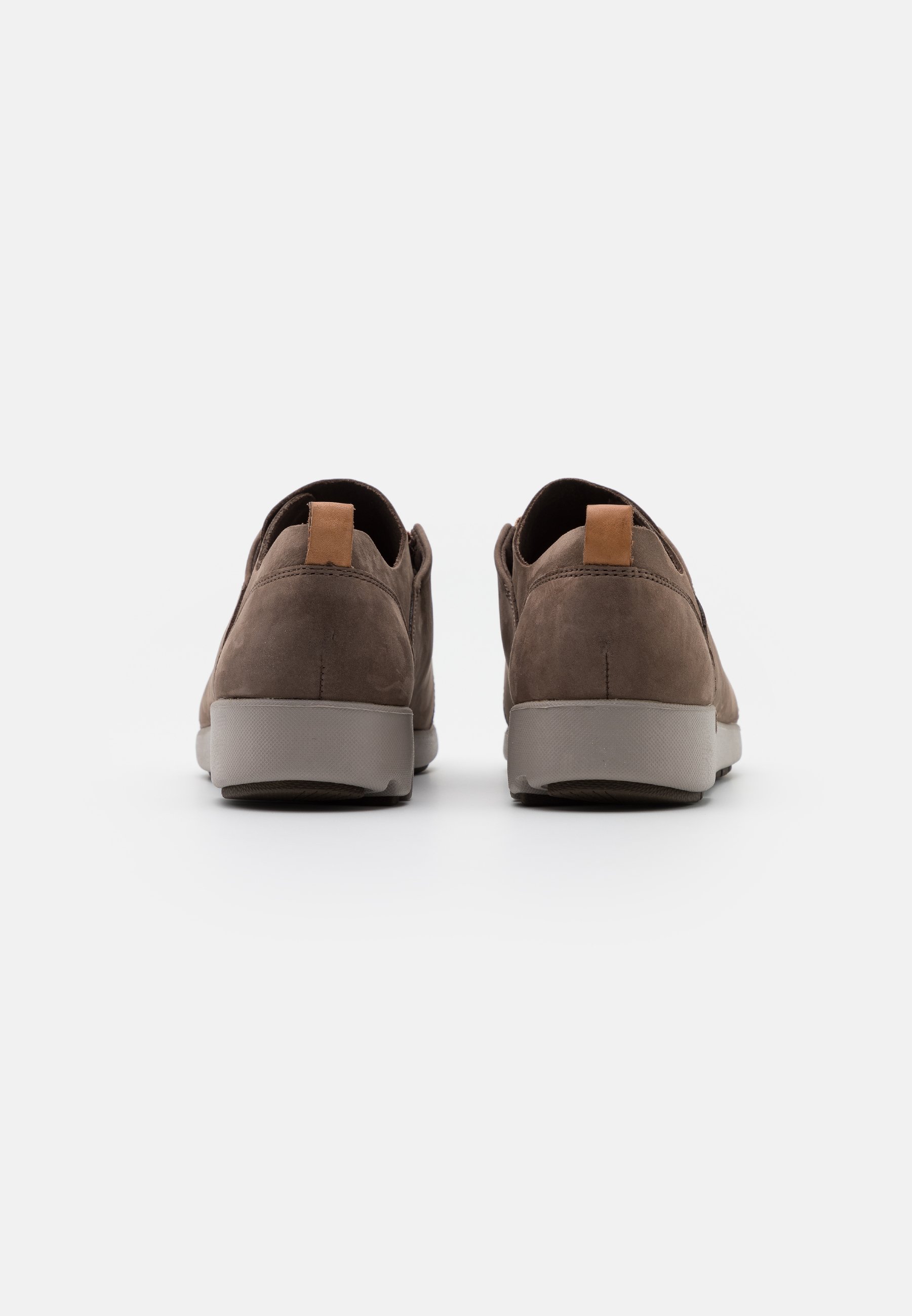 clarks tri bella