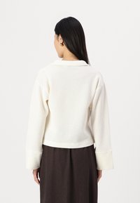 Gina Tricot TIE FRONT CARDIGAN - Kardigan - ecru