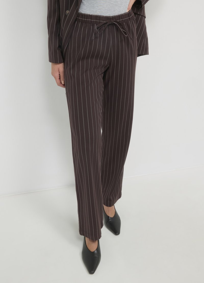 Calliope JOGGER FANTASIA GESSATA - Pantalon de survêtement - var cioccolato scuro