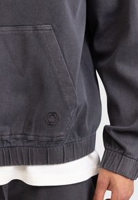 Redefined Rebel ANDY HOOD UNISEX - Φούτερ με κουκούλα - pirate black