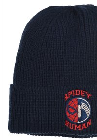 Gorro de punto de color navy con textura acanalada. Presenta un logo bordado "SPIDEY HUMAN" en rojo, negro y blanco. Diseño con dobladillo para un ajuste ceñido.