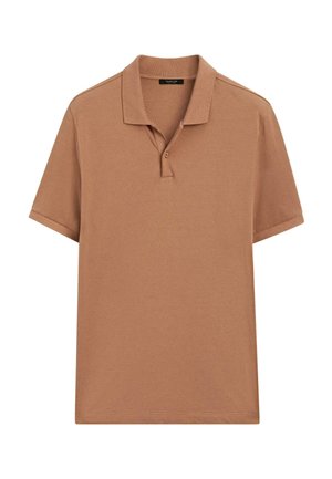 Polo shirt marron à manches courtes avec patte de boutonnage à deux boutons et col, posé à plat sur un fond blanc.