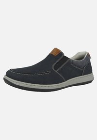Marine instappers gemaakt van gladde suede met grijze textile accenten, contrasterende stiksels en een tan leren patch op de hiel. Rubber zool.