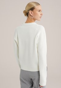 WE Fashion Pulóver - offwhite