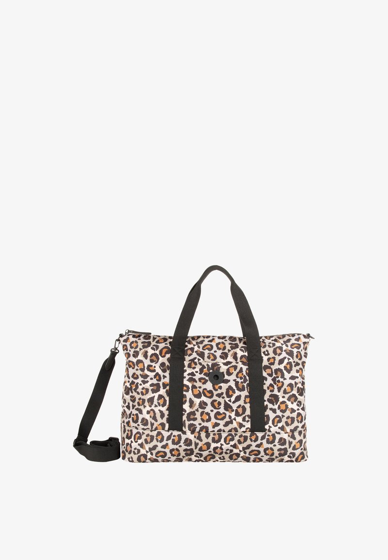 Rektangulær duffeltaske med leopardprint, sorte håndtag og justerbar skulderrem, forlomme med sort knaplukning.