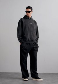 Filling Pieces HANDSHAKE VINTAGE - Kapuzenpullover - black