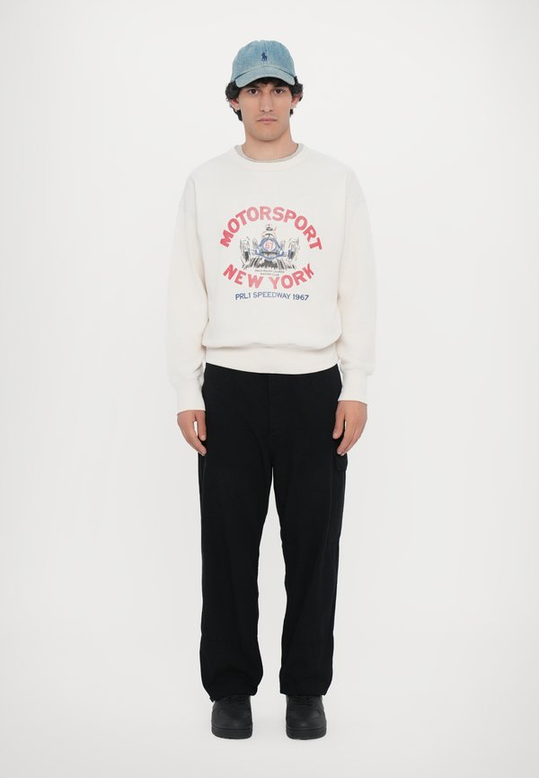 Vintage Fit Fleece Graphic Sweatshirt - Sweatshirt - nevis3