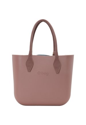 Støvrosa tote-taske med to buede håndtag og præget "O bag"-logo foran, enkel og glat design.