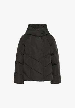 Veste matelassée noire avec une capuche haute et repliée. Présente un motif de coutures diagonales et une coupe décontractée. Fabriquée en tissu lisse et léger.