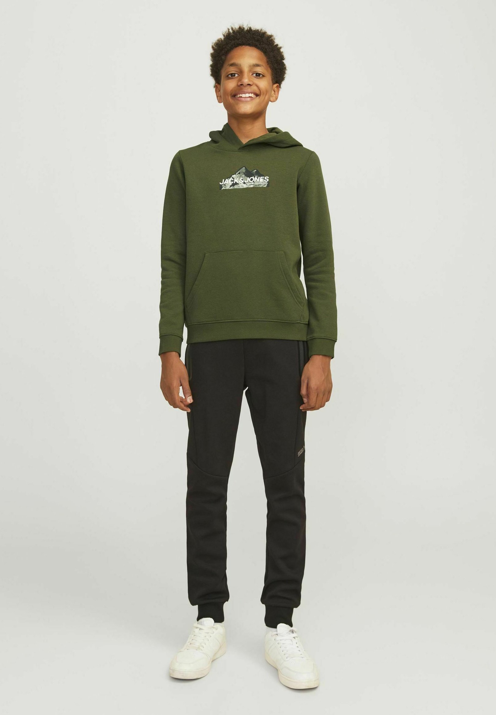 Jack & Jones Junior JCOMOUNTAIN LOGO CREW NECK - Felpa - cypress/beige