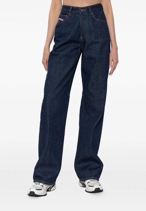 Diesel, DIESEL 1971 D-SENT L.32 PANTALONI - Jeans baggy - blue