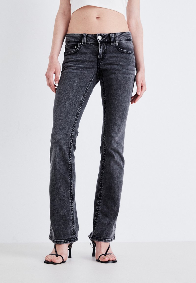 Gina Tricot - Jeans Bootcut - grey, Vergrößern