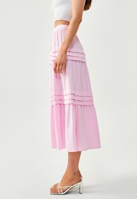 TUSSAH LAIDEY - Falda acampanada - pale pink