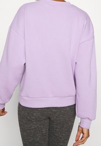 Gina Tricot Sweatshirt - purple