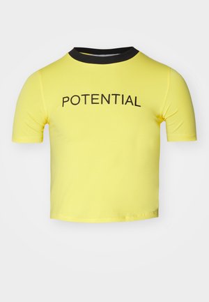 POTENTIAL FITTING TEE UNISEX - Print T-shirt - yellow