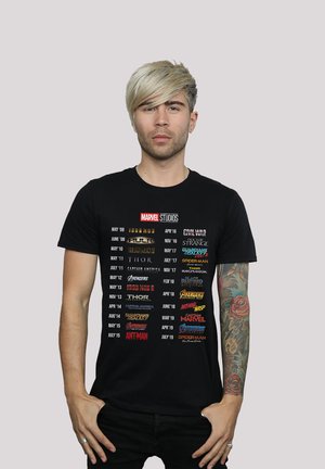 MARVEL STUDIOS YEARS OF MOVIES - Print T-shirt - black